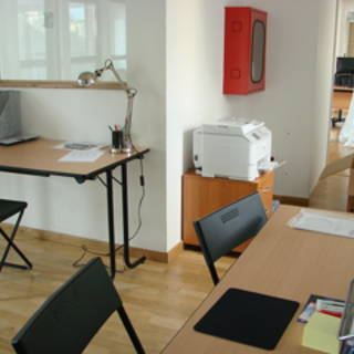 Bureau privé 15 m² 3 postes Location bureau Boulevard de Vincennes Fontenay-sous-Bois 94120 - photo 4